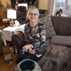 Meet your Posher, Beverly